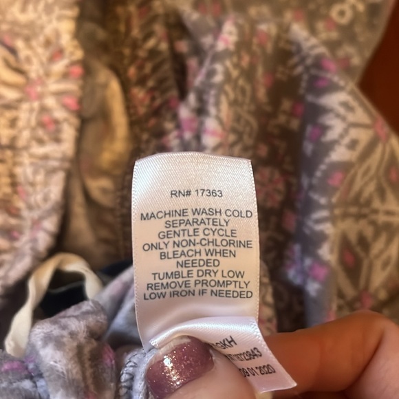 Nautica Christmas/winter pajamas - Picture 8 of 8